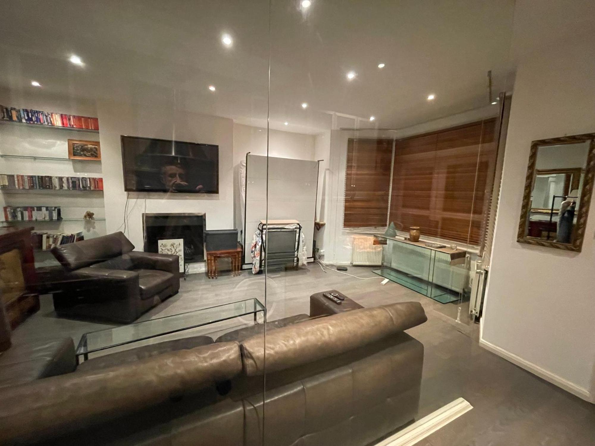 Large Studio Flat In Kensington London Exterior photo